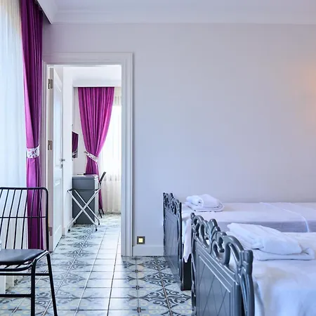 Отель Megaron Homes Cunda Island *