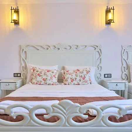 Отель Megaron Homes Cunda Island Айвалык