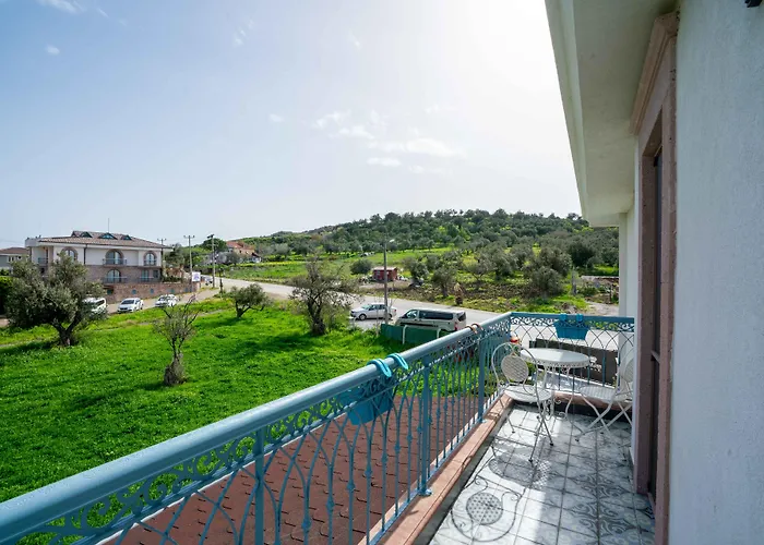 Megaron Homes Cunda Island Hotel *